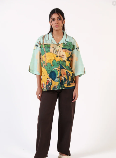 PRINTED BUTTON DOWN SHIRT